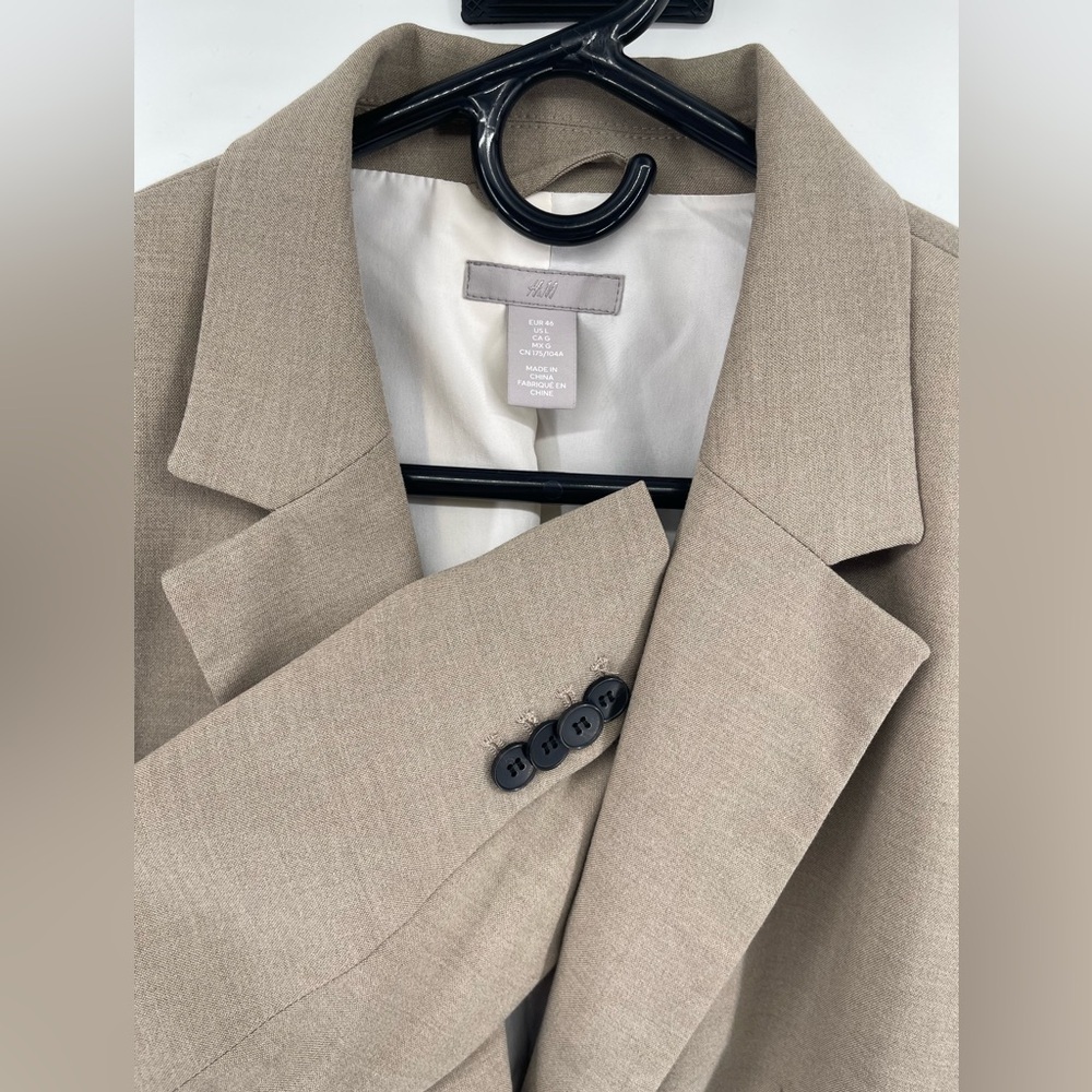 H&M Women's Beige Blazer